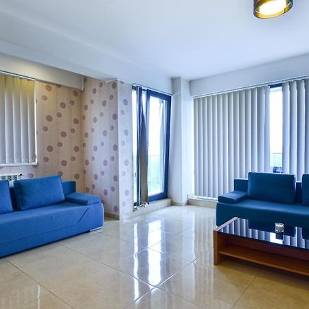Sunny Luxury Apartment 2 Mamaia Eksteriør billede