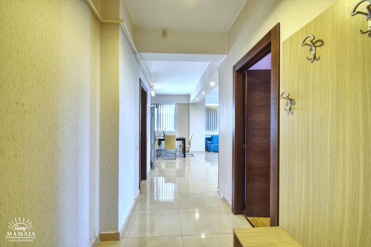 Sunny Luxury Apartment 2 Mamaia Eksteriør billede